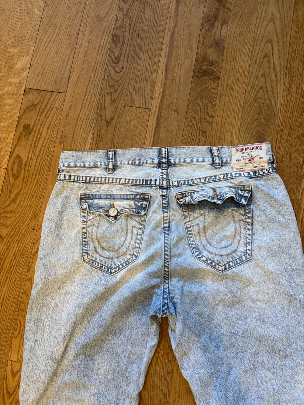 True Religion Vinny ultra baggy distressed Jeans light acid Wash Size 46